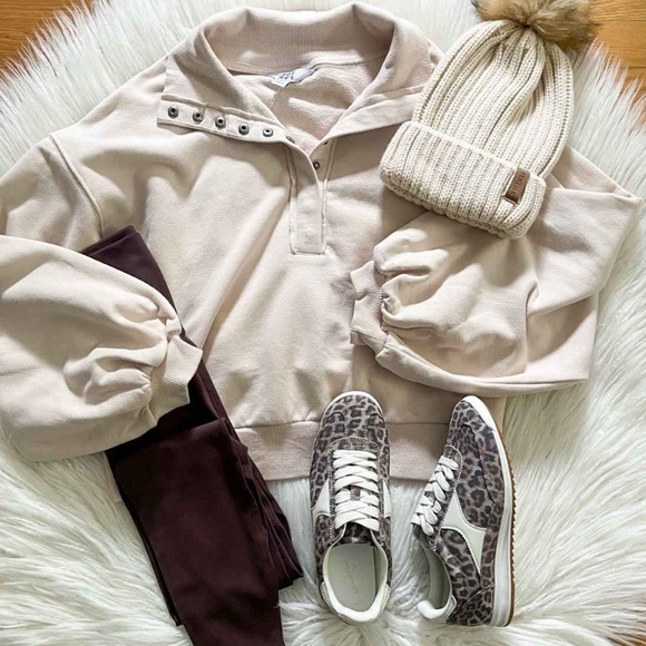 Tan Henley French Terry Sweatshirt from JoyLab NWT szL - Picture 5 of 8